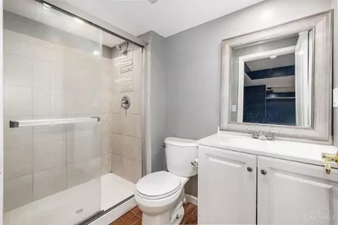 499 Halifax Cir, Cincinnati, OH 45244 photo 19