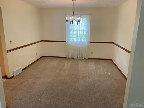 515 Lang Rd, Cincinnati, OH 45244 photo 21