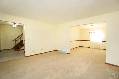 515 Lang Rd, Cincinnati, OH 45244 photo 22