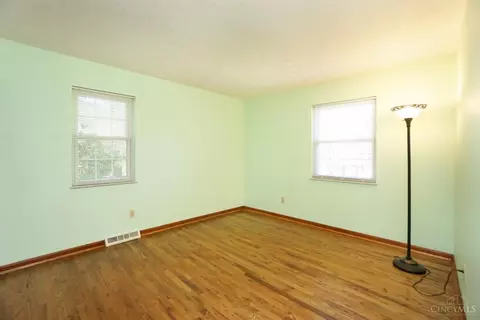 515 Lang Rd, Cincinnati, OH 45244 photo 13
