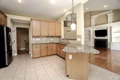 4609 Stablehand Dr, Batavia, OH 45103 photo 3