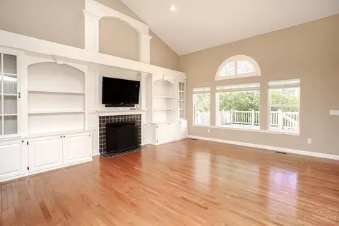 4609 Stablehand Dr, Batavia, OH 45103 photo 2