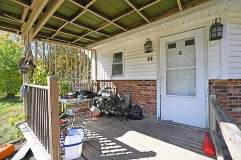 41 Amberly Dr, Georgetown, OH 45121 photo 4