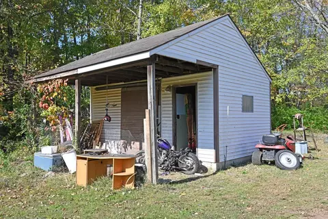 41 Amberly Dr, Georgetown, OH 45121 photo 18