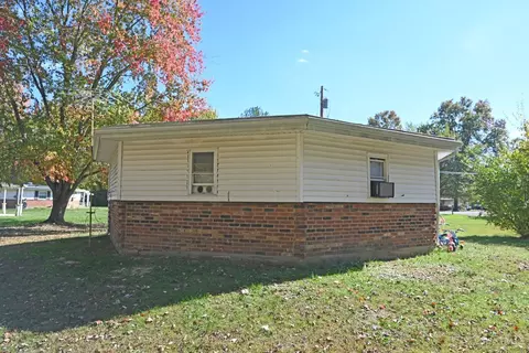 41 Amberly Dr, Georgetown, OH 45121 photo 25
