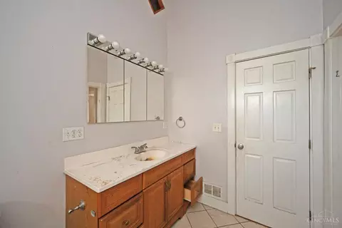5331 Owasco St, Cincinnati, OH 45227 photo 15