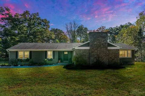 2800 Crittwoods Ct, Cincinnati, OH 45244