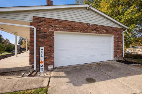 Exterior - 4306 Eaglepoint Ct, Cincinnati, OH 45238 photo 3 of 7