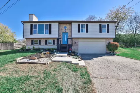 990 Wren Ct, Monroe, OH 45050