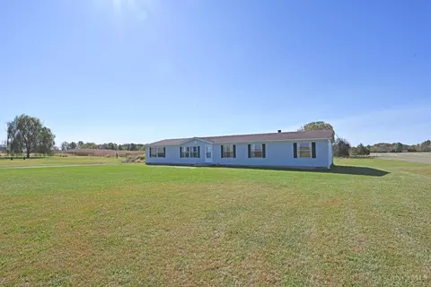 7659 Gardner Rd, Georgetown, OH 45121 photo 3