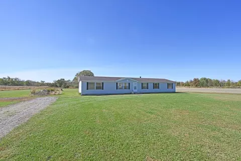 7659 Gardner Rd, Georgetown, OH 45121 photo 2
