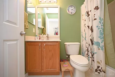 Bath - 5 Andover Dr, Springboro, OH 45066 photo 6 of 6