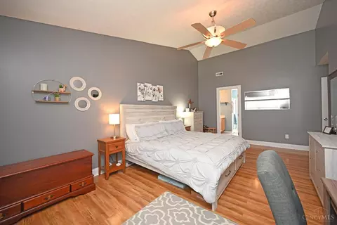 Bedroom - 5 Andover Dr, Springboro, OH 45066 photo 3 of 11