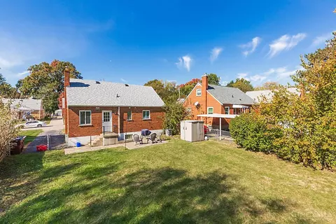 3064 Brookview Dr, Cincinnati, OH 45238 photo 13
