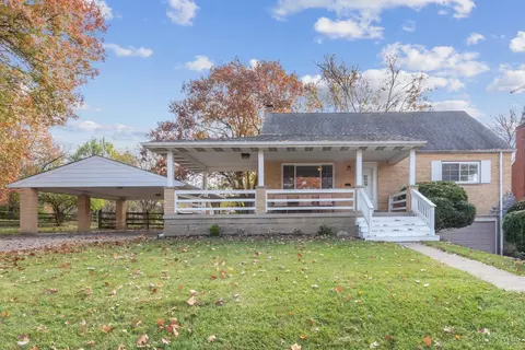 1027 Harbury Dr, Cincinnati, OH 45224