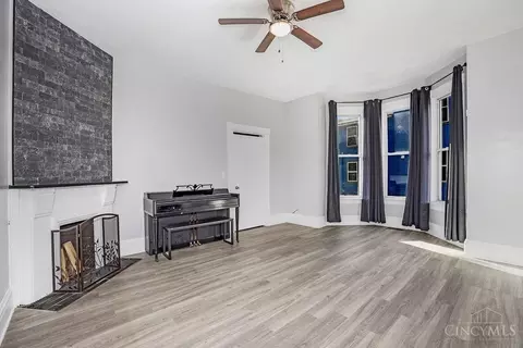 Living - 432 Third St, Hamilton, OH 45011 photo 1 of 7