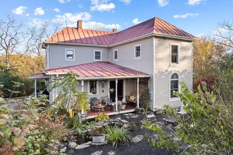263 Malcolm Rd, Peebles, OH 45660