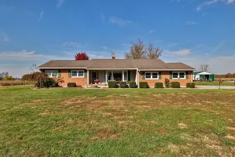 949 Us Rt 50, Lynchburg, OH 45142