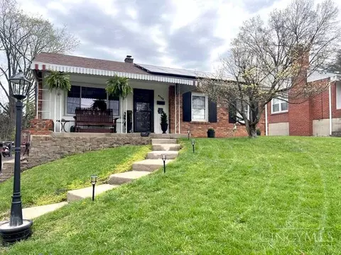 8584 Donegal Dr, Cincinnati, OH 45236