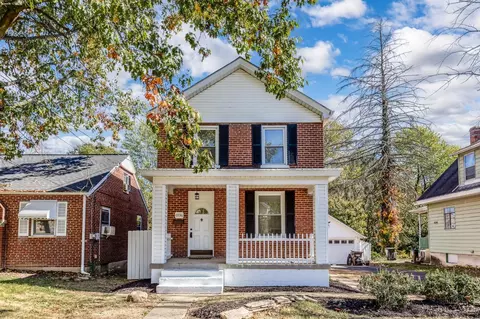6936 Noble Ave, North College Hill, OH 45239