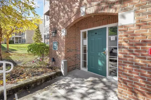 Other - 5461 Michelles Oak Ct #L, Cincinnati, OH 45248 photo 1 of 8