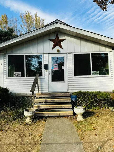 150 Clare St, Bethel, OH 45106