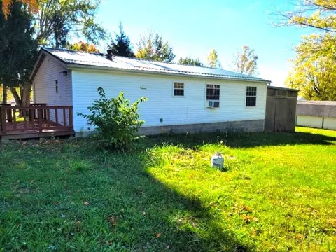 10817 Hiawatha Rd, Hillsboro, OH 45133