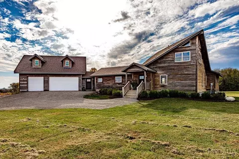 853 Hart Rd, Oxford, OH 45056