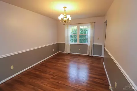 8746 Hedgerow Ln, Maineville, OH 45039 photo 6
