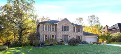 874 Eaglesknoll Ct, Cincinnati, OH 45230 photo 2