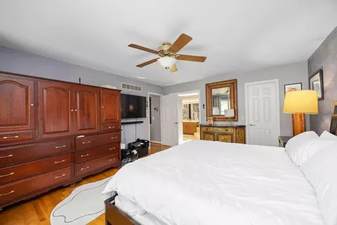 874 Eaglesknoll Ct, Cincinnati, OH 45230 photo 23