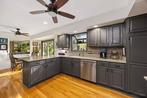 874 Eaglesknoll Ct, Cincinnati, OH 45230 photo 10
