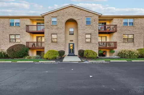 4330 Villa Dr #4, Blue Ash, OH 45242