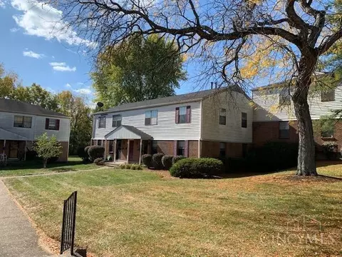 1930 Chaucer Dr #C, Cincinnati, OH 45237