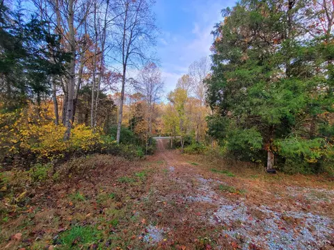 22 Laurel Moscow Rd, Washington Twp, OH 45153