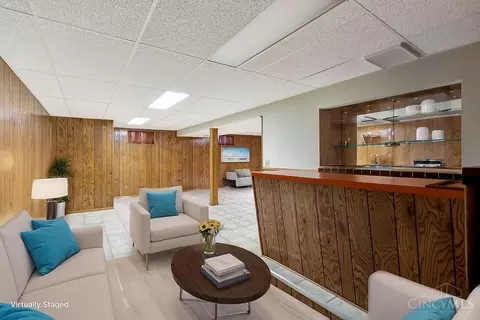 Living - 12149 Heathertree Ct, Cincinnati, OH 45249 photo 12 of 12