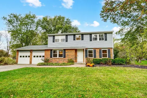 5767 Elmcris Dr, Day Heights, OH 45150