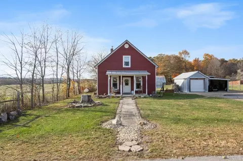 1233 Flat Run Rd, Seaman, OH 45679
