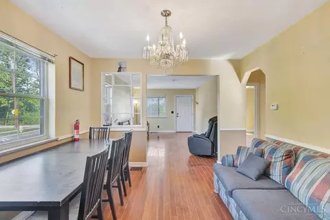 Dining - 4027 Smith Rd, Cheviot, OH 45211 photo 2 of 2
