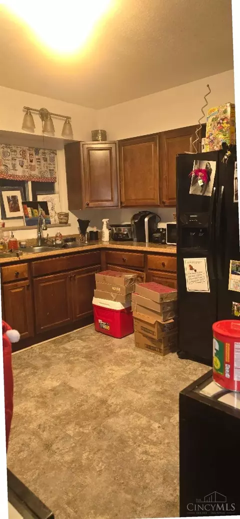 3119 Cavanaugh Ave, Cincinnati, OH 45211 photo 5