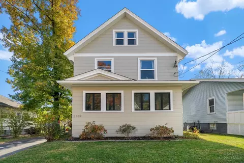 2739 Lawndale Ave, Cincinnati, OH 45212