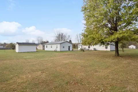 Exterior - 10262 W Fork Rd, Georgetown, OH 45121 photo 2 of 3