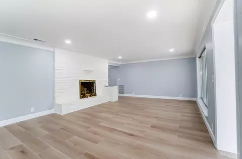 Living - 3210 Lamarque Dr, Cincinnati, OH 45236 photo 3 of 4
