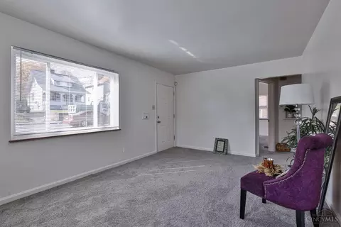 3326 Cavanaugh Ave, Cincinnati, OH 45211 photo 5