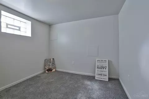 3326 Cavanaugh Ave, Cincinnati, OH 45211 photo 18