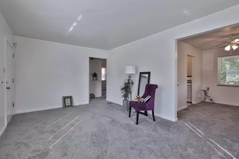 3326 Cavanaugh Ave, Cincinnati, OH 45211 photo 6
