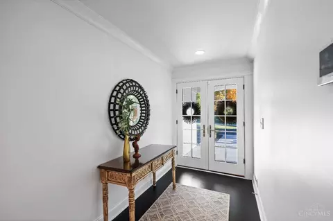 Entry Way - 7375 Cayuga Dr, Cincinnati, OH 45243 photo 1 of 7