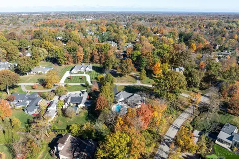 View/Area - 7375 Cayuga Dr, Cincinnati, OH 45243 photo 4 of 4