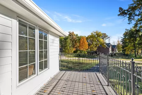 Exterior - 7375 Cayuga Dr, Cincinnati, OH 45243 photo 4 of 8