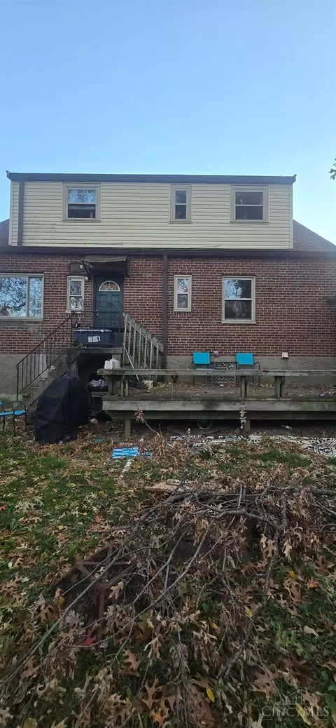 2302 Kline Ave, Cincinnati, OH 45211 photo 2